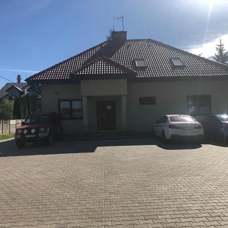 Klimatyzowane Apartamenty I Pokoje Przy Targach Kielce Exterior photo