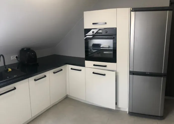 Klimatyzowane Apartamenty I Pokoje Przy Targach Kielce