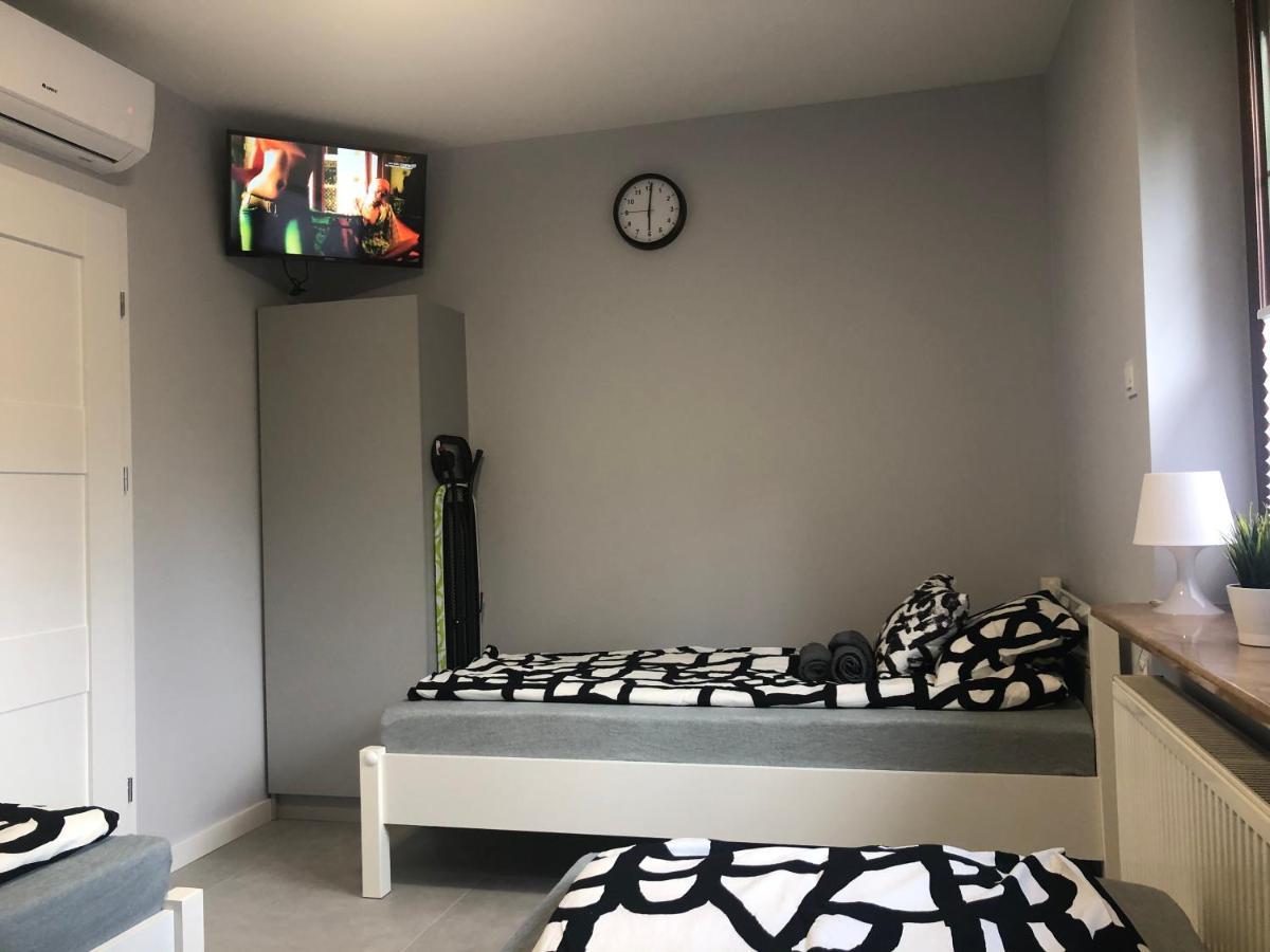 Klimatyzowane I Przy Targach Apartment